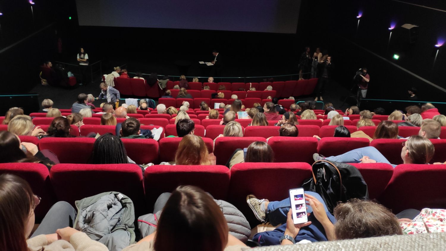 Diffusion au cinéma du reportage  